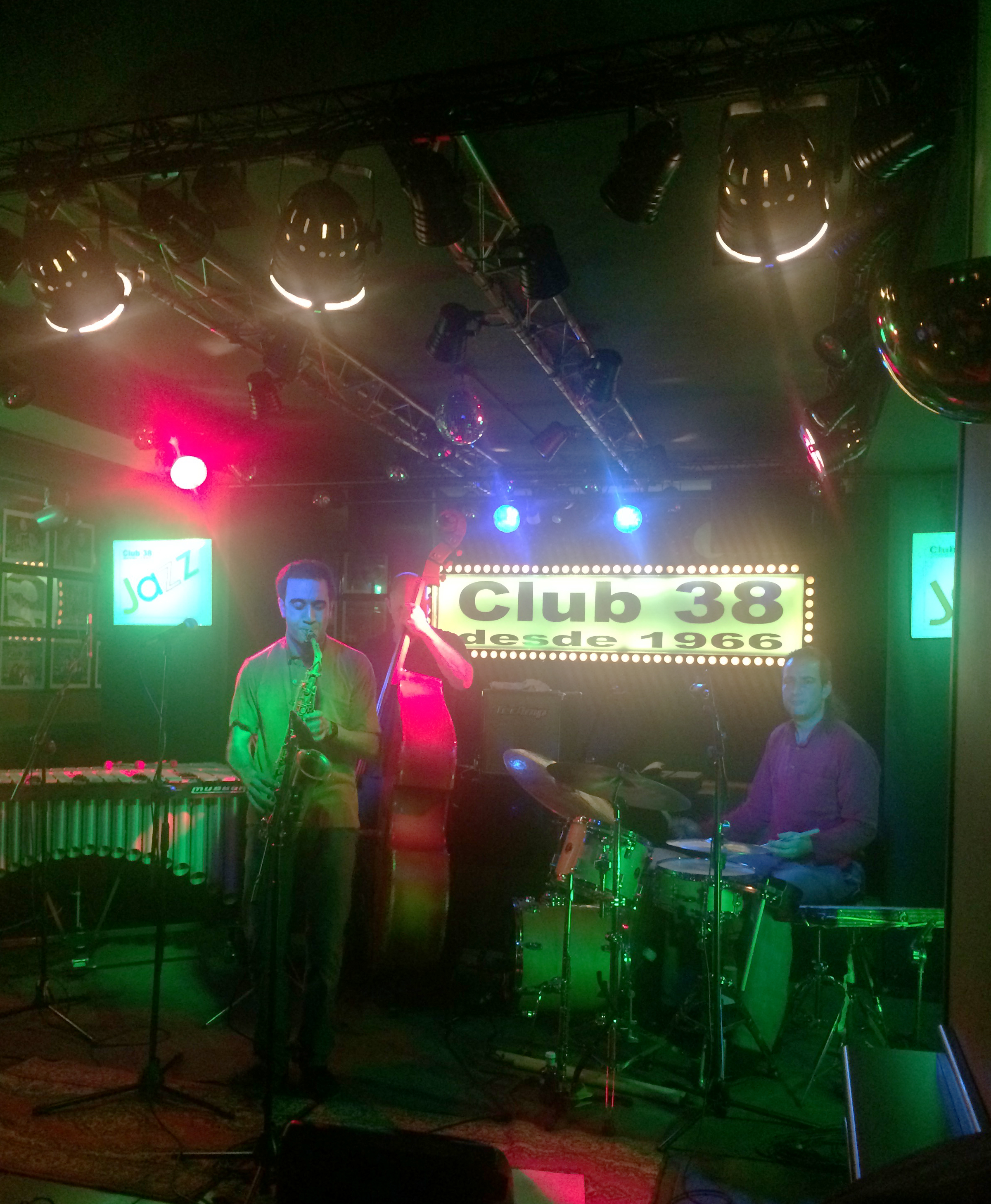 Cesar Trio_Club38_1